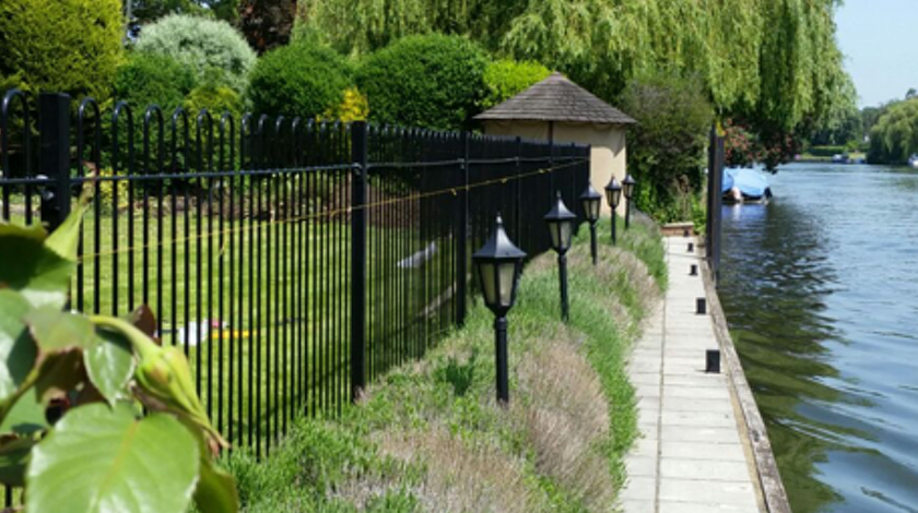 Bow Top Metal Fencing