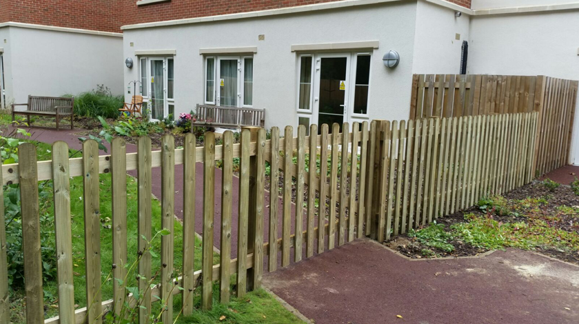 Picket Fencing